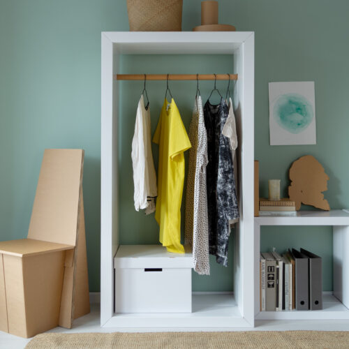 Garderobe ADAM RIESE weiß + 1 Ordnerkiste weiß